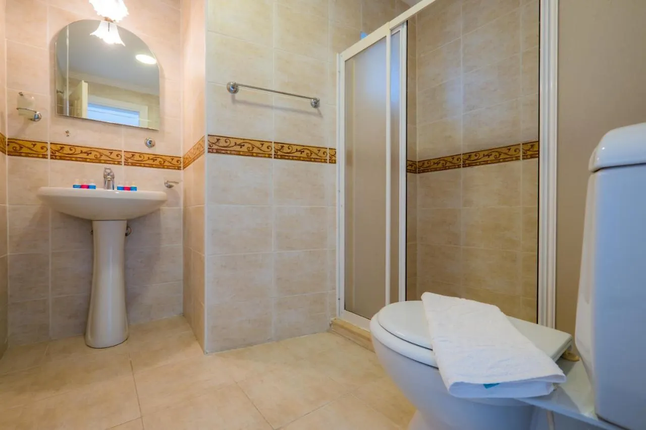 Infinity Beyaz Villa Fethiye