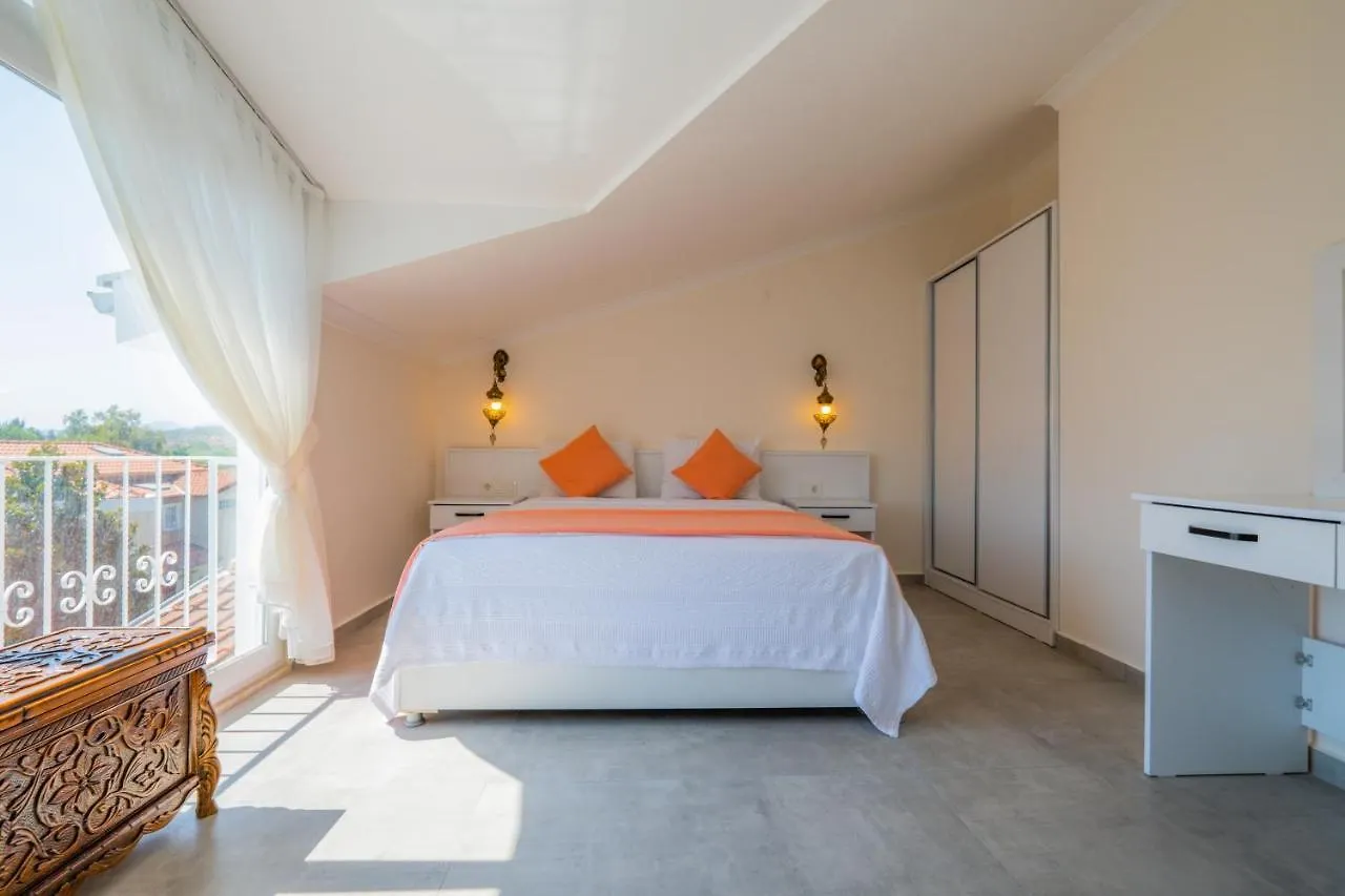 Infinity Beyaz Villa Fethiye